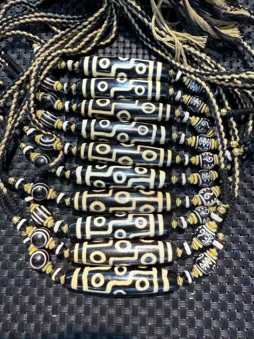 10pcs/lot 9 Eyes with invisibl - Ethnic Fashion Designers 评论和价格