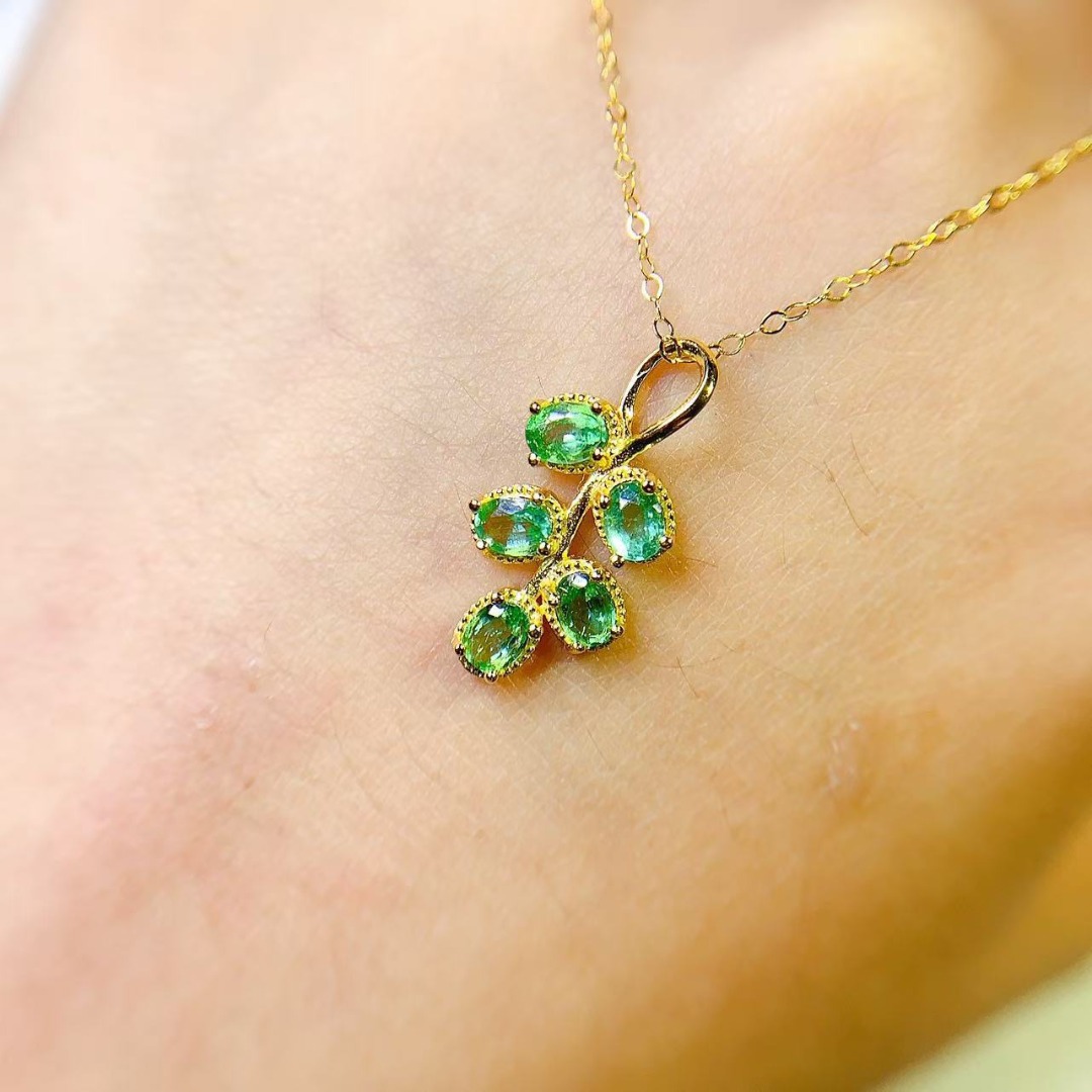 Opulent Genuine Emerald S925 S - Ethnic Fashion Designers 评论和价格